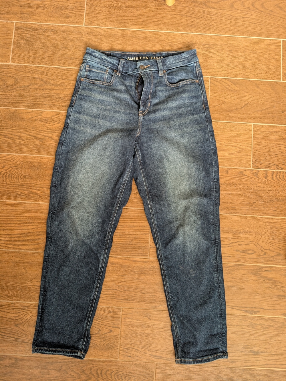 American Eagle Outfitters Women's Curvy Mom Jeans Dark Blue Jeans 6 Short